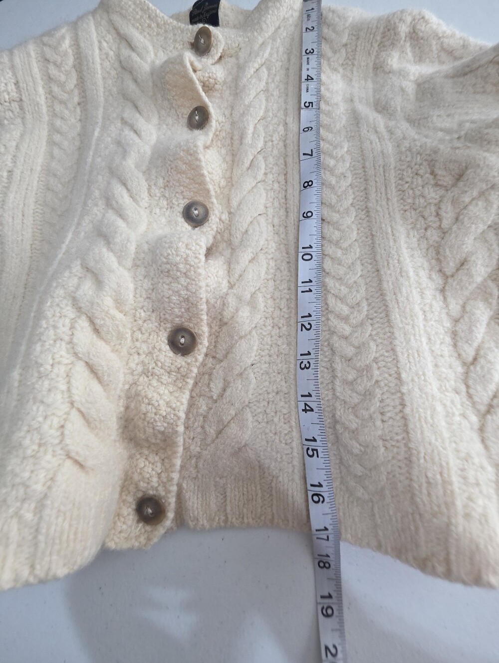 Paul James England 100% Wool Cable Knit Cardigan Sweater Cream Cropped S - Picture 9 of 10